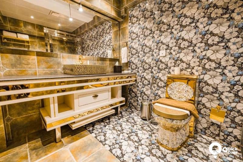 QB Stay- R49M PKT PRESIDENTIAL SUITE (4px)
