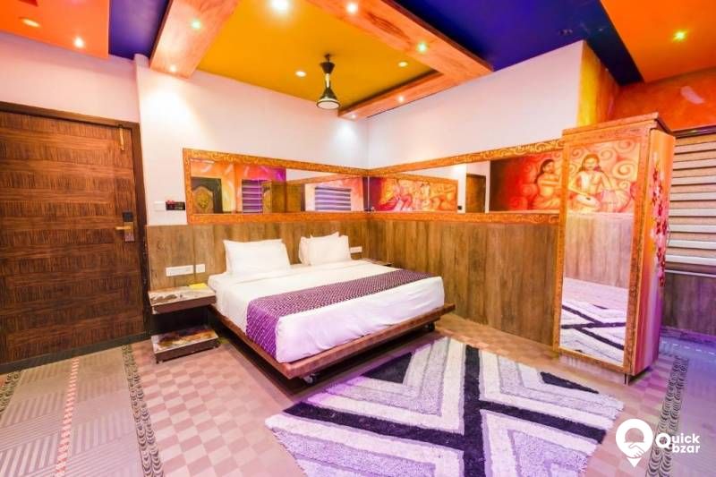 QB Stay- R49M PKT JUNGLE ROOM (2px)