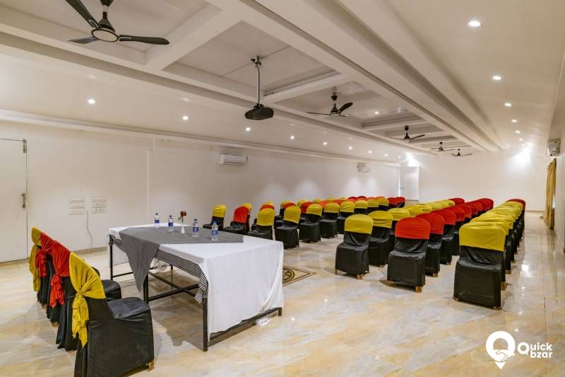 QB Stay- R49M PKT PREMIUM CLUB SUITE (2px)