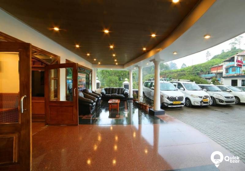QB Stay- H1 M MC SUITE ROOM