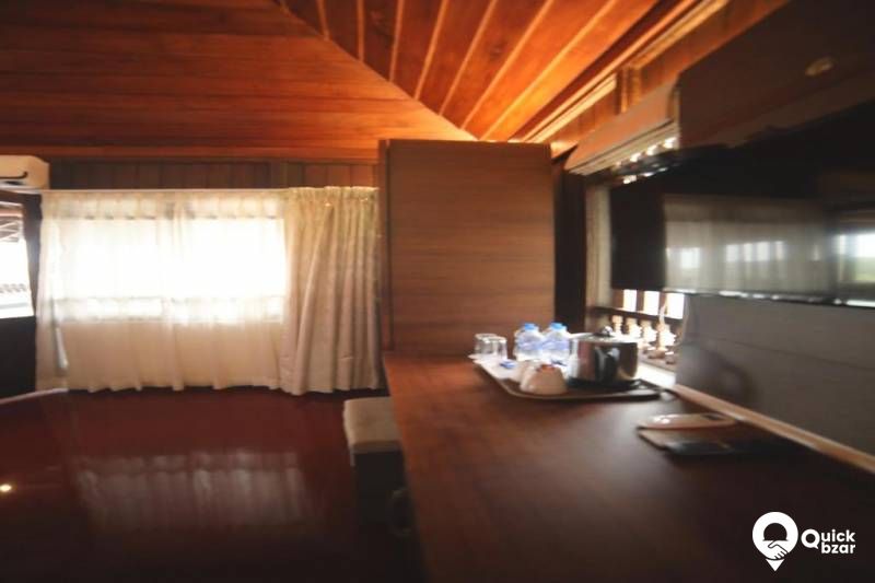QB Stay-R17W CIR Heritage Rooms