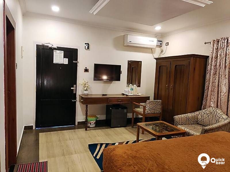 R61M RR PEMIUM AC ROOM