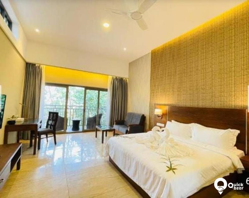 R62M EP THE COTTAGE