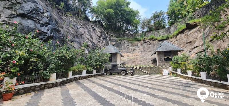 R63M SM VINTAGE HOME VILLA (5pax)