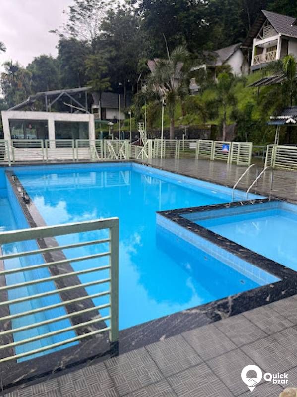 R19W WR TWIN ROOM A/C (4pax)