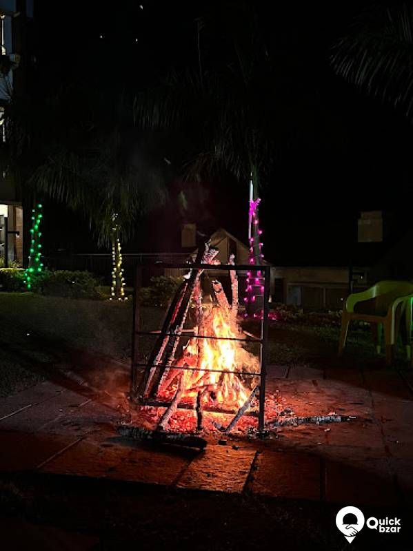 R20W JB BEETLE TREE HOUSE