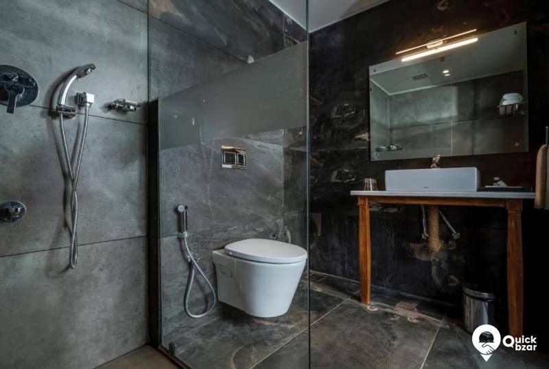 R1K MOFR  PREMIER POOL VIEW ROOM
