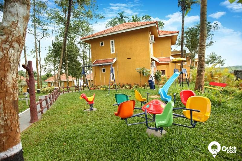 R27W  KVS  WATERFRONT THREE BEDROOM VILLA A/C
