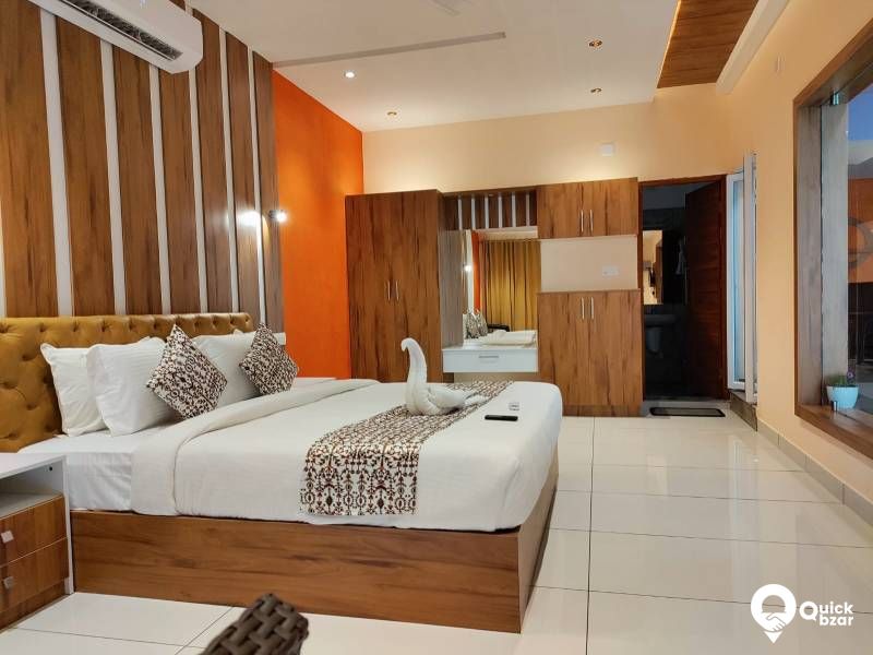 R27W KVS  WATERFRONT PREMIUM POOL VILLA A/C