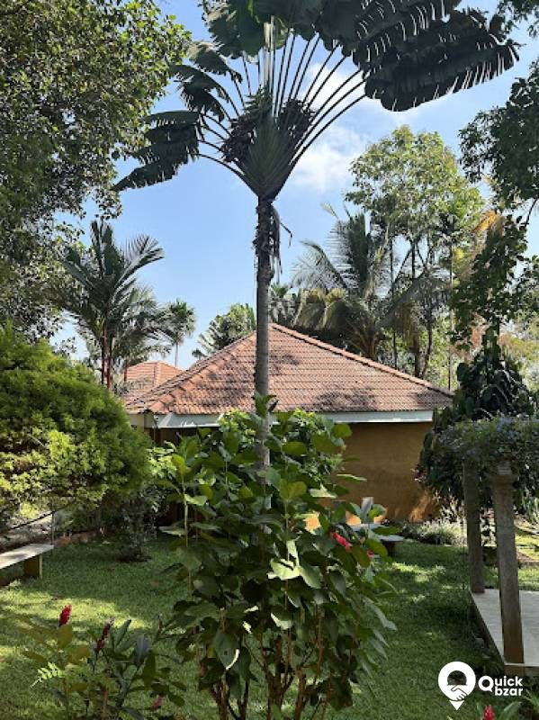 R27W  KVS  WATERFRONT SIX BEDROOM VILLA