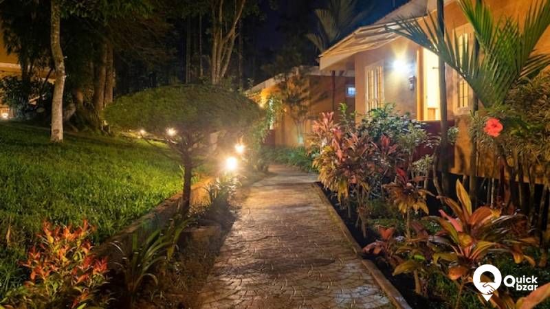 R27W  KVS  WATERFRONT SIX BEDROOM VILLA