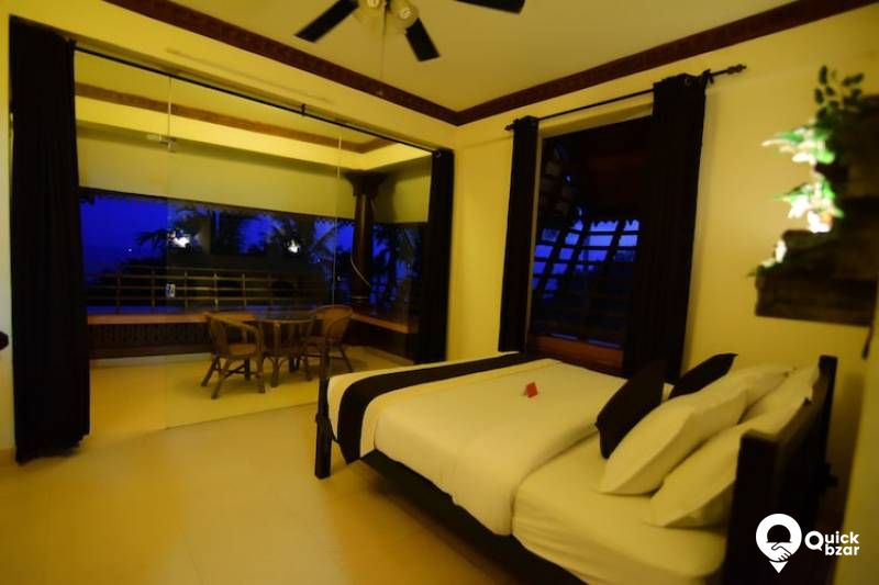 R3KVL KBH OCCEAN LOUNGE (SIGNATURE AC WITH BALCONY)