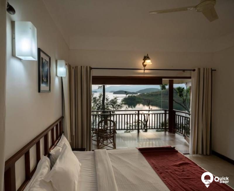 R30W TR PREMIUM ROOM