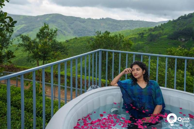 R8V MG JACUZZI BLISS