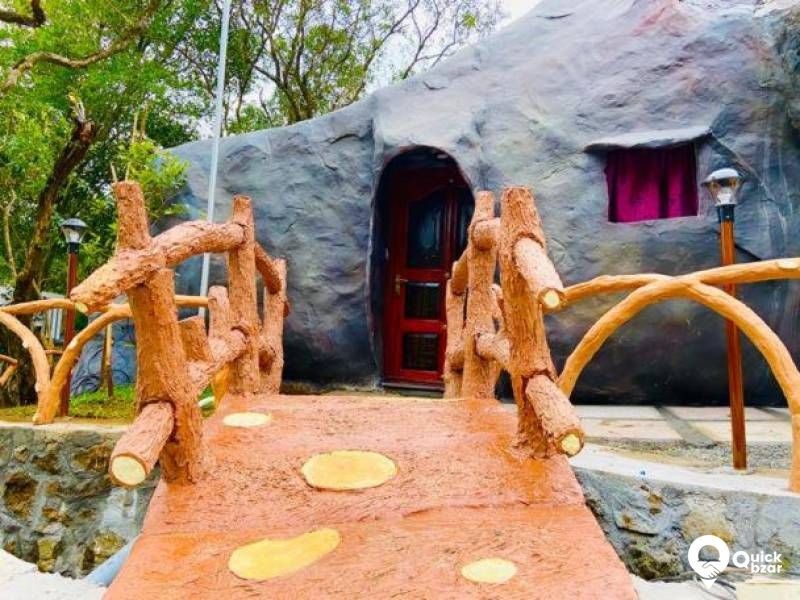 R9V THR  ROCK HUT