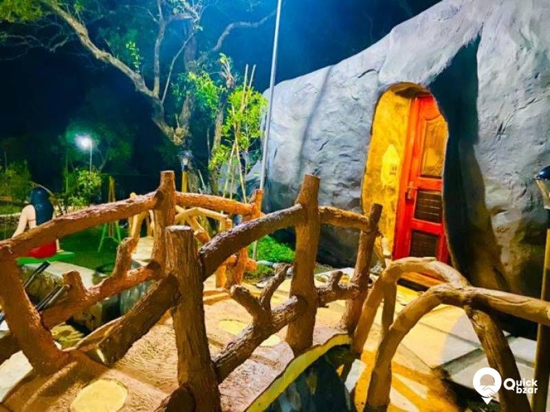 R9V THR  ROCK HUT