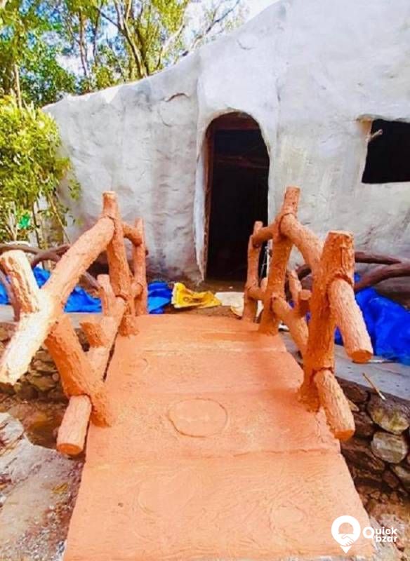 R9V THR  ROCK HUT