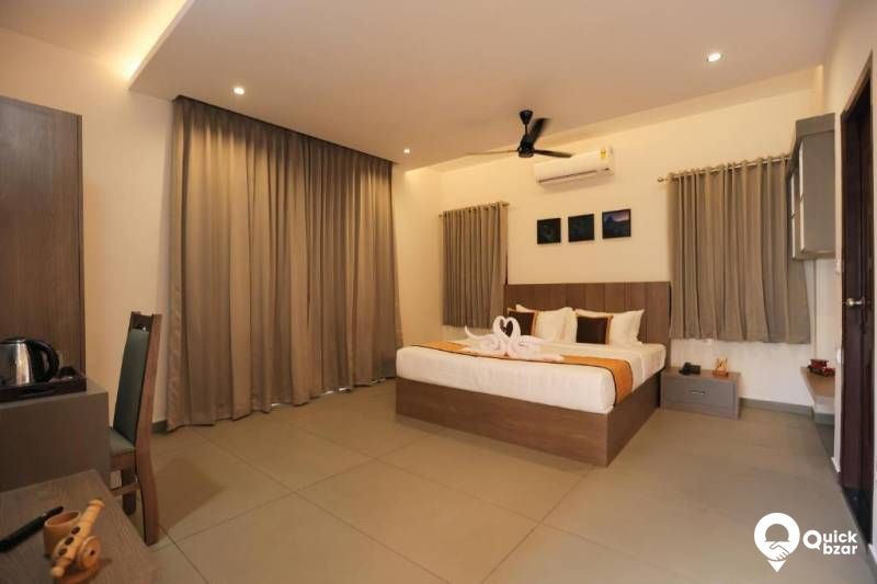R32M BL HGR STANDARD ROOM