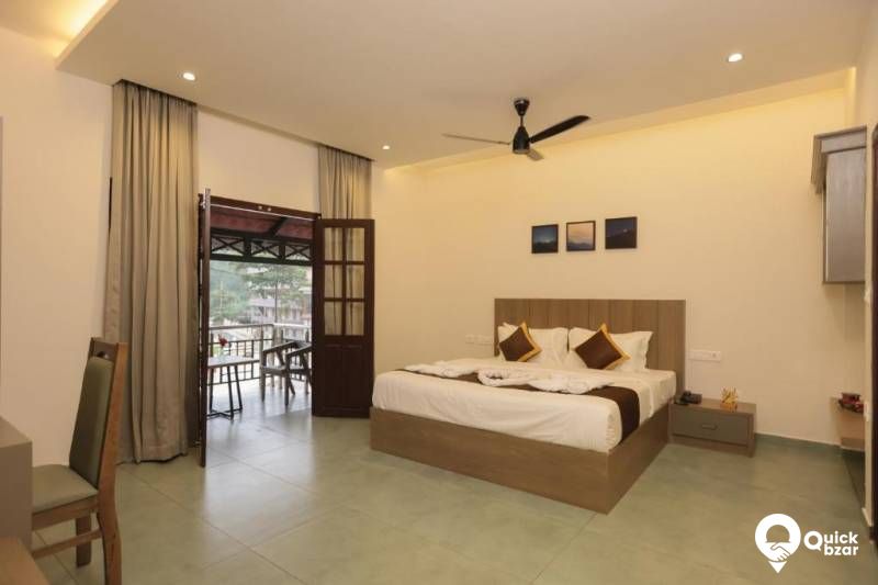 R32M BL HGR STANDARD ROOM