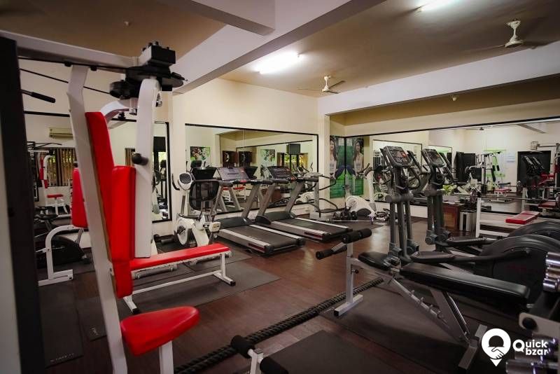 R32W GG LUXUARY ROOM A/C