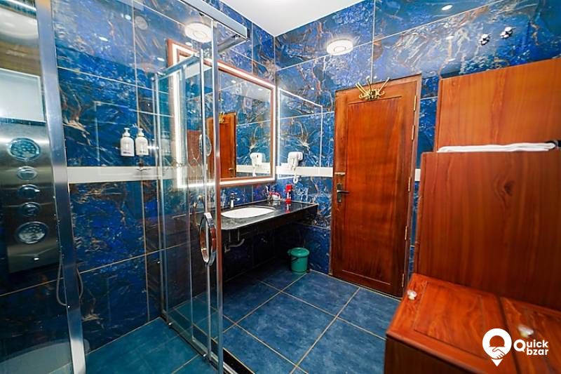 R8VRKL SSR ROYAL SUITE ROOM