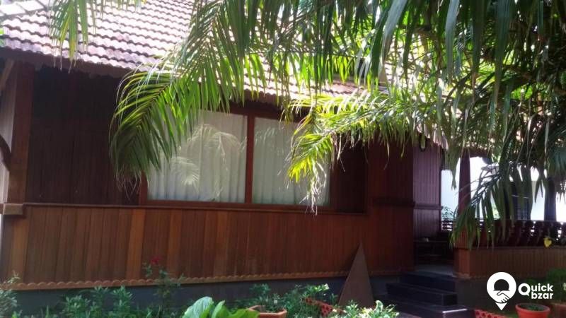 R9VRK RPR DELUXE A/C POOL VIEW ROOM