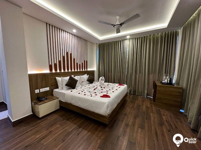 R75M KWM MYSTIC VALLEY VIEW ROOM WITH BALCONY
