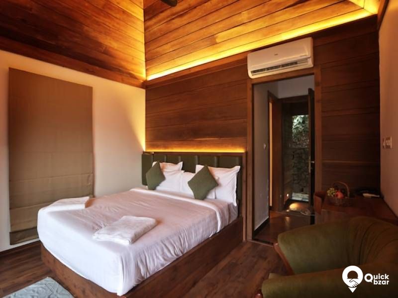 R38W CBR DELUXE COTTAGE