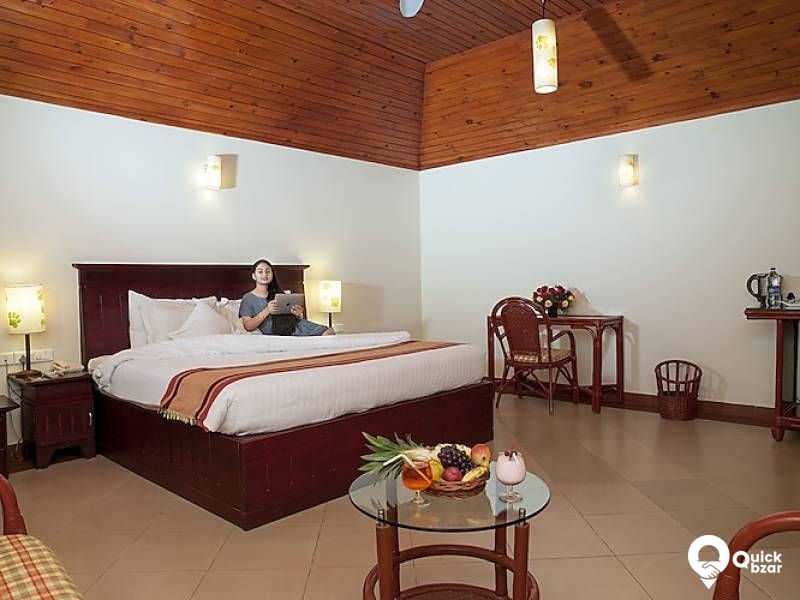 R4T IGH TEC GARDEN SUITE ROOM