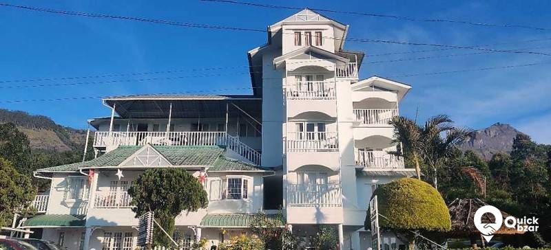 R111M LZH LAKE VIEW DOUBLE WITH BALCONY