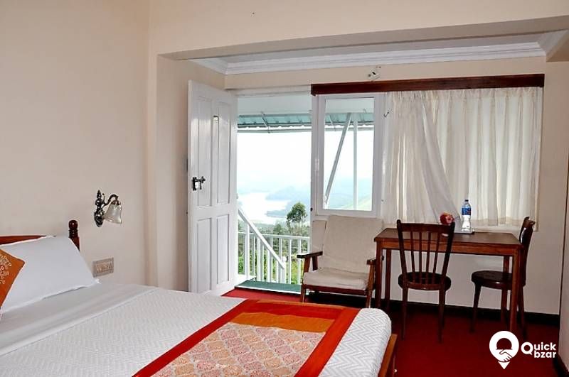 R111M LZH LAKE VIEW DOUBLE WITH BALCONY
