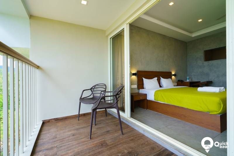 R112M WPM DELUXE BALCONY ROOM