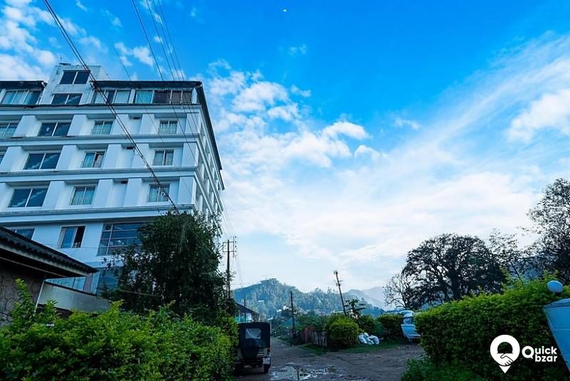 R114M WRG EXECUTIVE RIVERVIEW SUPERIOR ROOM