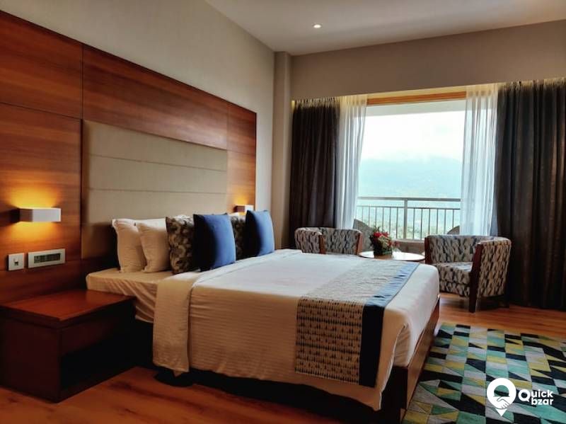 R115M VM HAMILTON VIEW ROOM