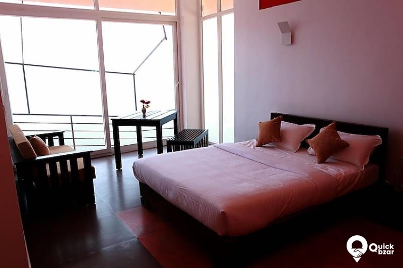 R119M FC DELUXE ROOM