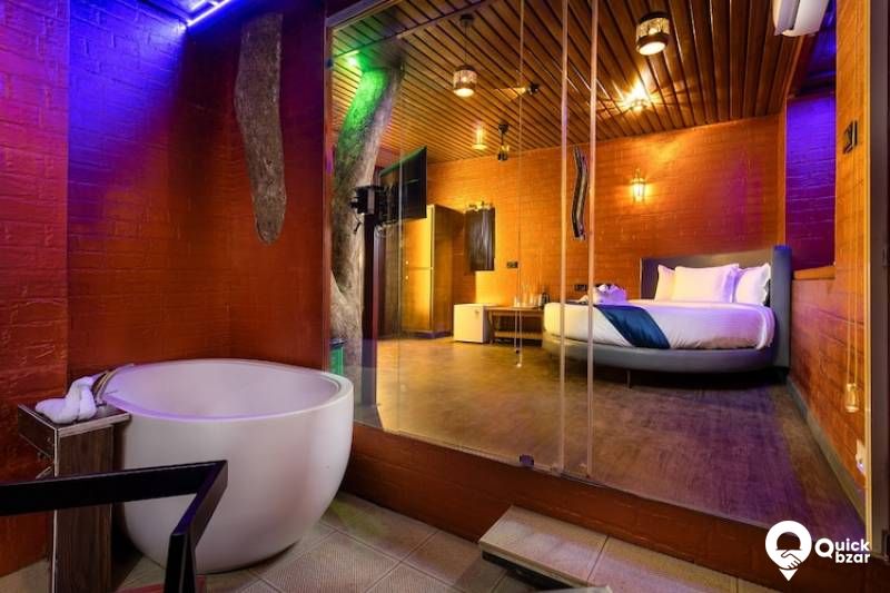 R123M ECAE LUXURY TREE HOUSE