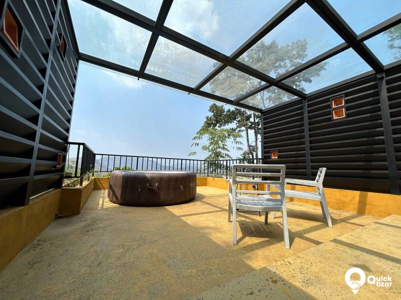 R41W KH MR MOUNTAIN VIEW COTTAGE WITH JACUZZI