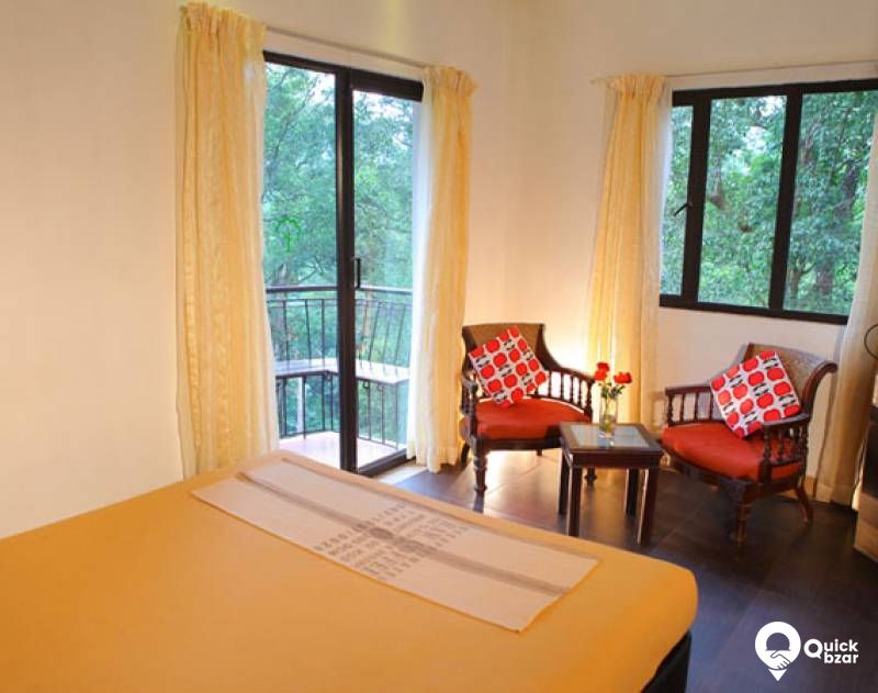 R126 FHR FOREST VIEW ROOM