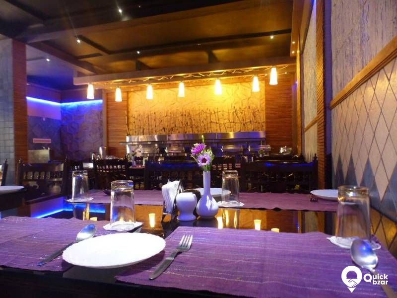 R126M FHR EXECUTIVE ROOM