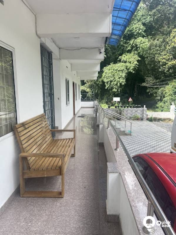 R1MH MWM TRIPLE BEDROOM