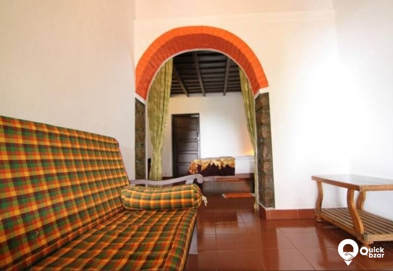 R134M OBM EVE COTTAGE