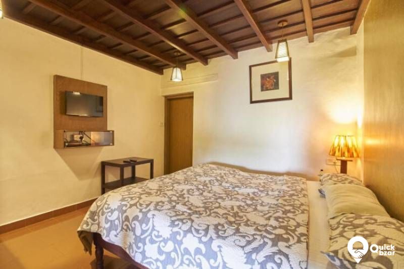 R134M OBM WOODEN COTTAGE