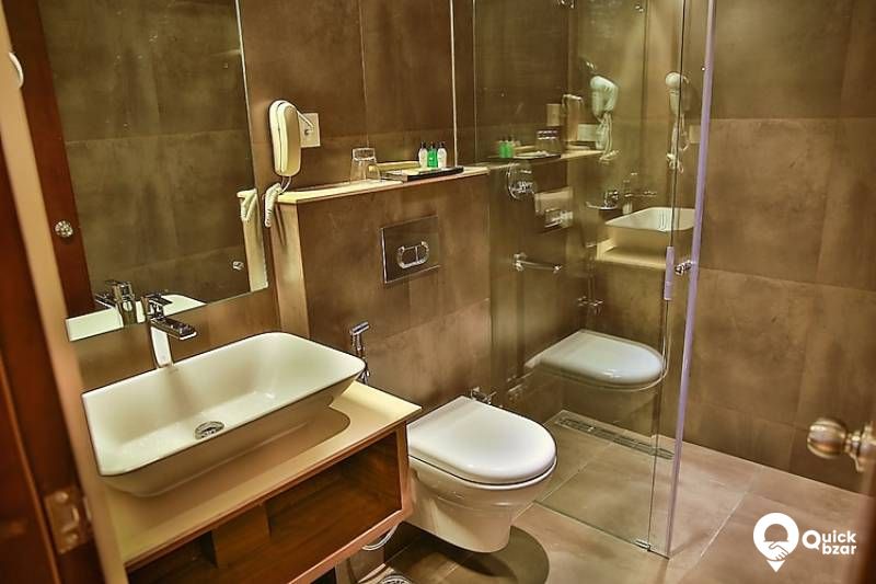 R136M CMM DELUXE ROOM