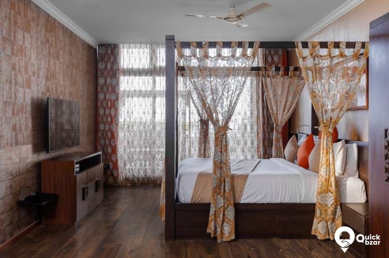 R137M TPG PANORAMIC SUITE ROOM
