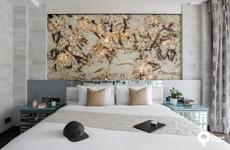 R137M TPG PAVILION SUITE ROOM