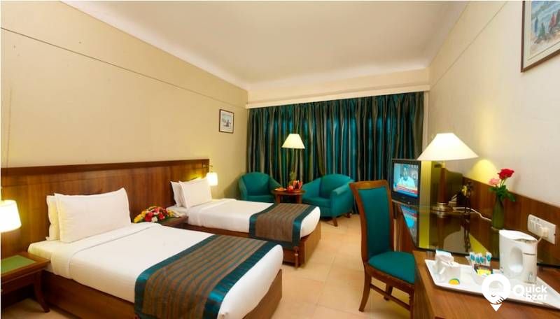 R10KVLM USLBH ATRIUM ROOM