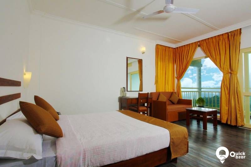 R147M TWM CLIF EDGE HONEYMOON COTTAGE