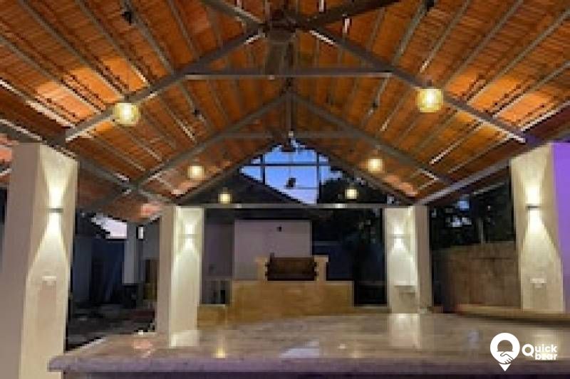 R11VRK VLBE JACUZZI ROOM