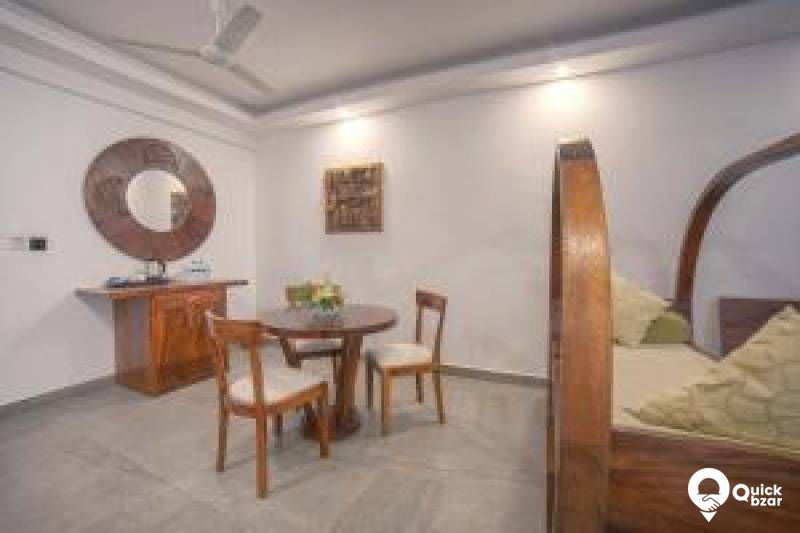 R12VRK ECBR SEA VIEW DELUXE ROOM