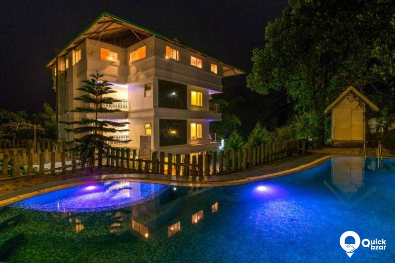 R148M THM DELUXE ROOM